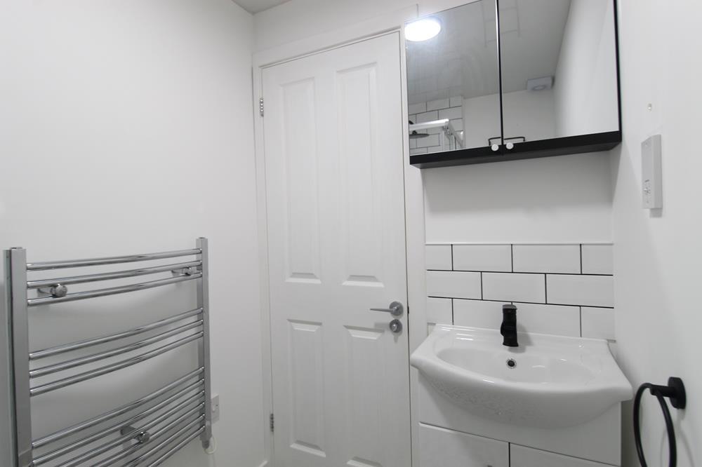 Shower room alt
