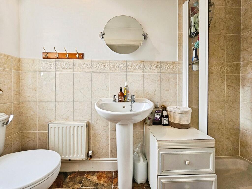 Guest Ensuite