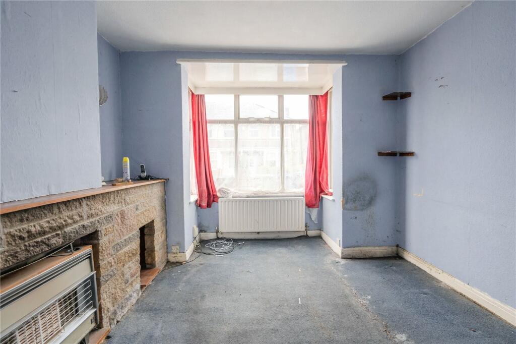 Living Room (1)