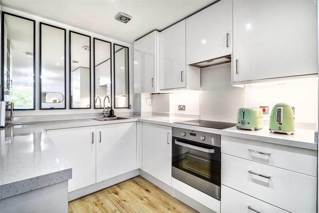 Flat_23__Owens_Court__Lower_Richmond_Road_Richmond