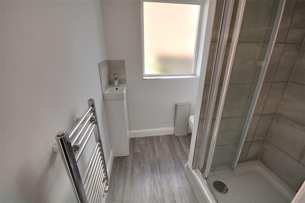 Maltkilnlane14SHOWERROOM.jpg