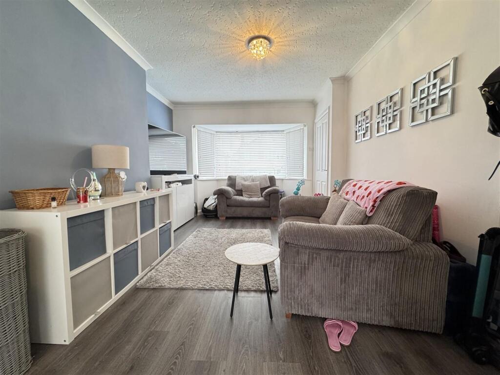 IMG_9044 (Large).JPG