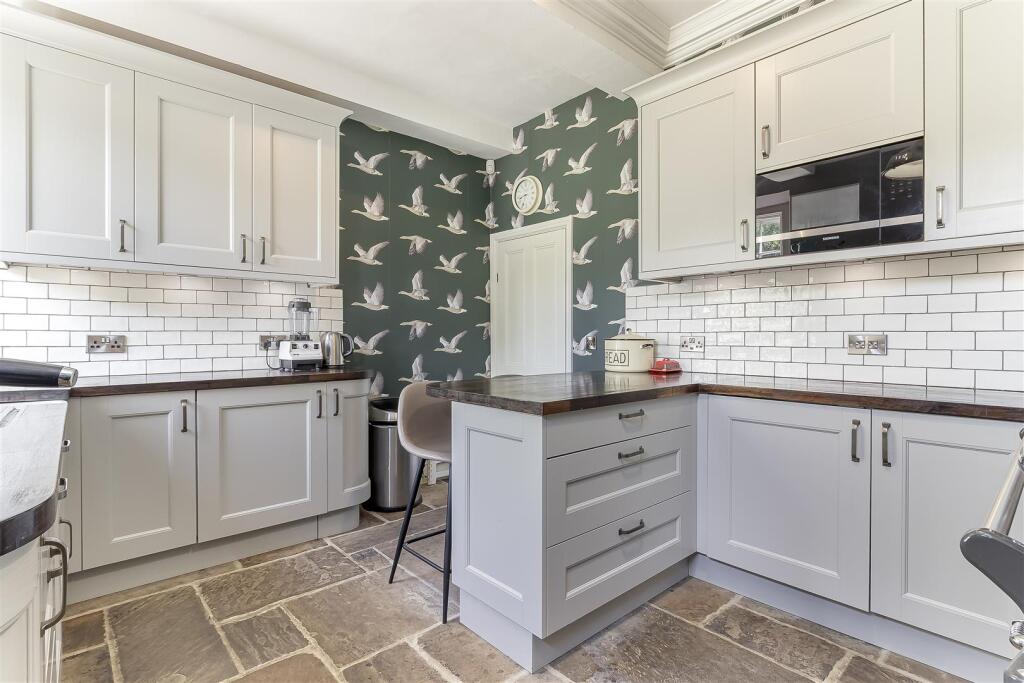 Kitchen - A.jpg