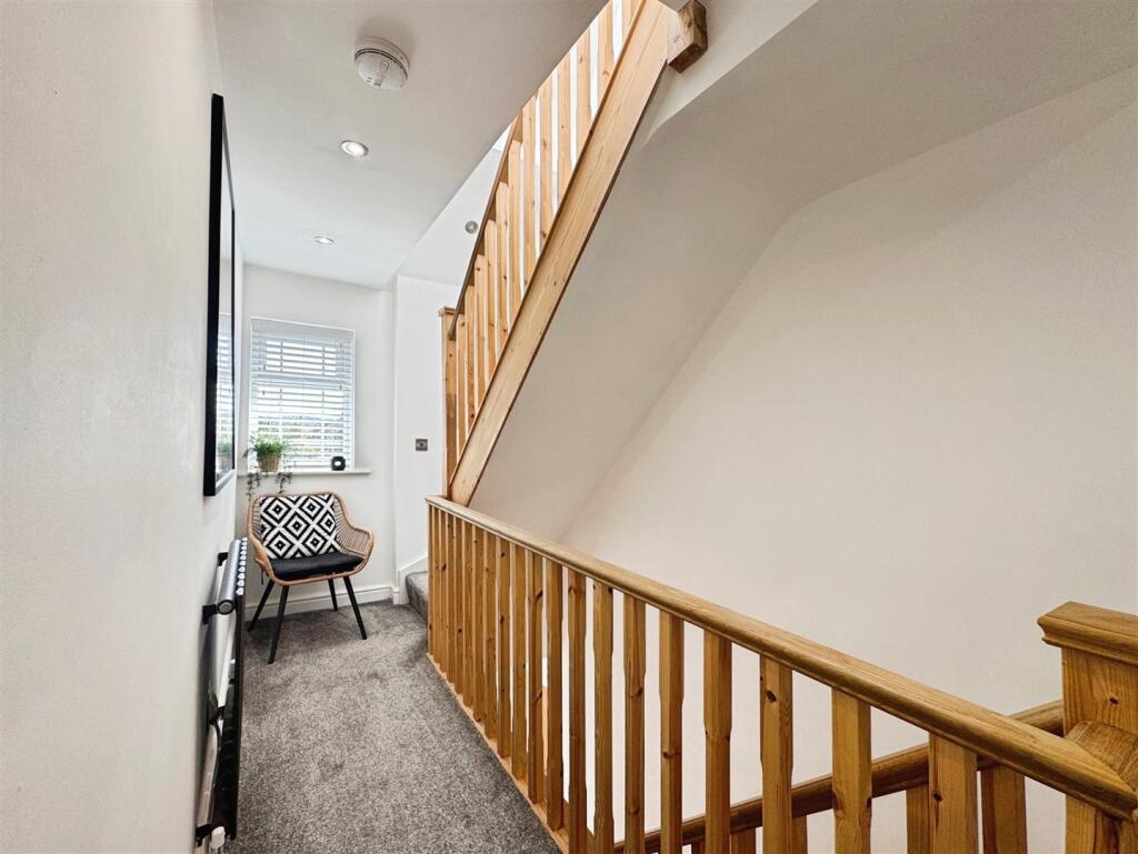 80c93c88--4C8F-8AE0-590DF3D47CA7-19486-00000A0843D