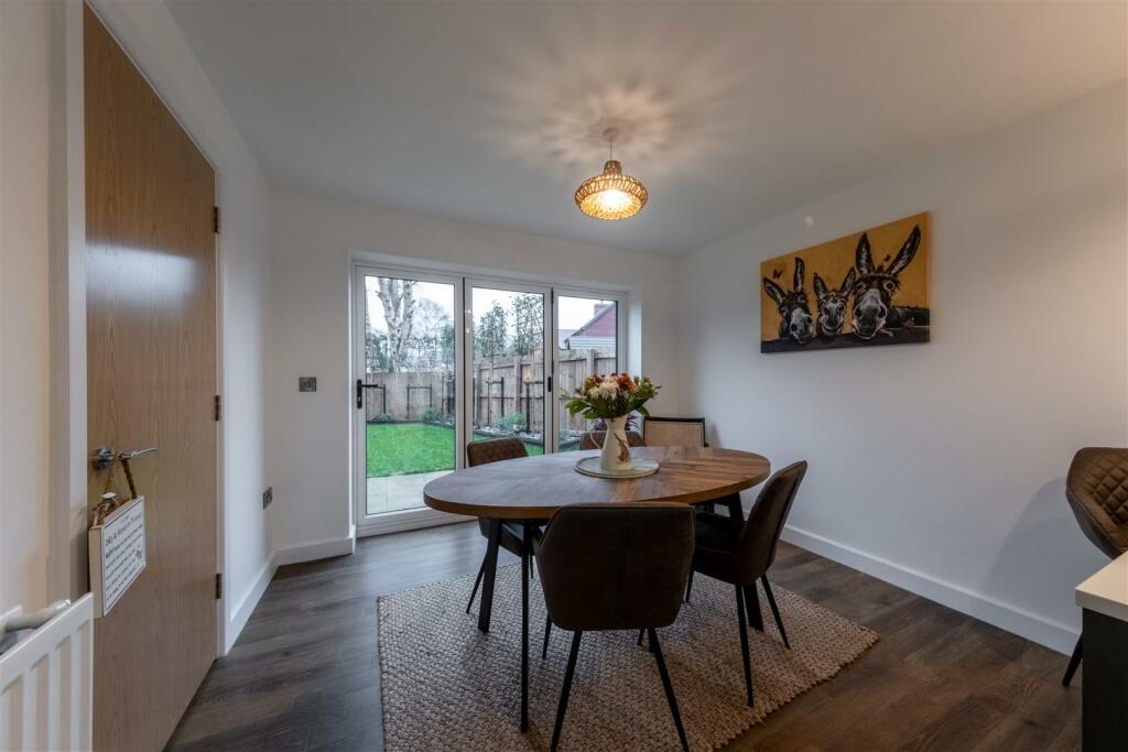 8 Mulberry Avenue-007.jpg