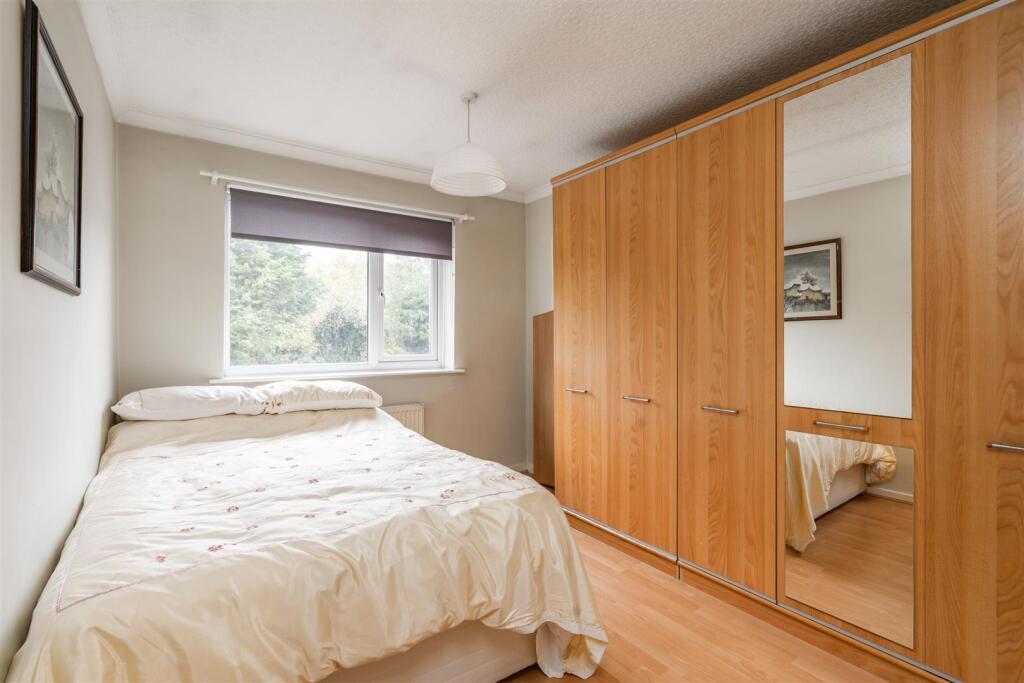 18 Milholme Green_1.jpg