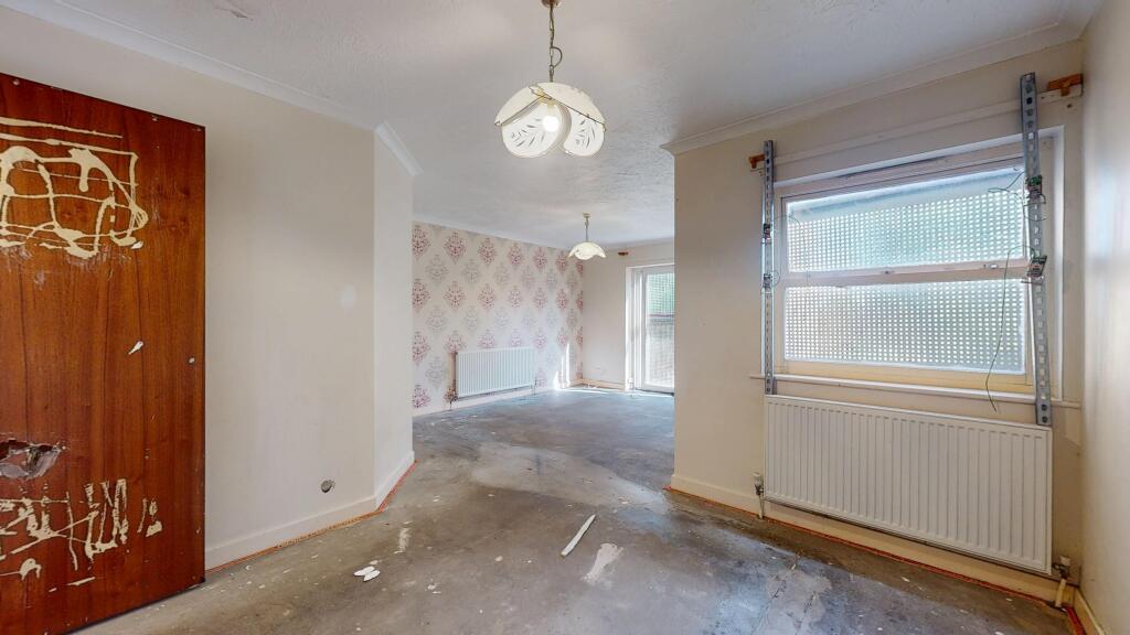 28 Wanlip Road, Plaistow, London, E13 8QP