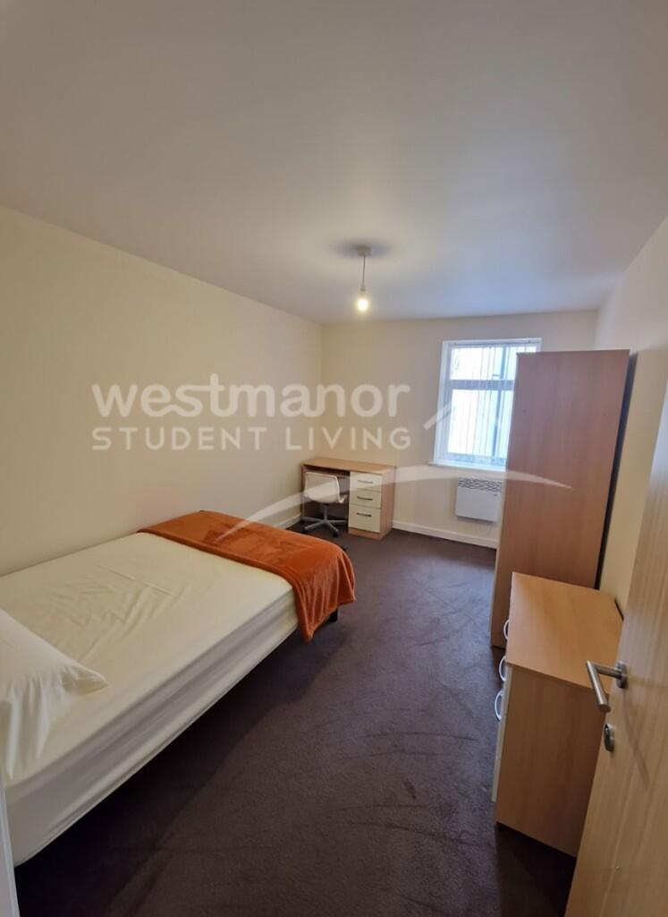 FLAT 9