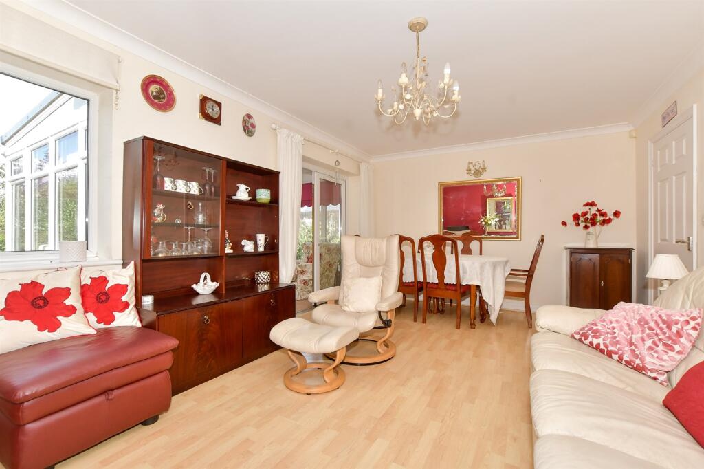Lounge/Diner