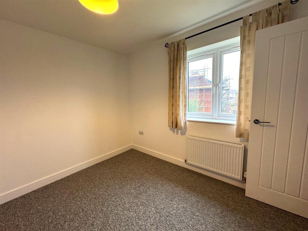BEDROOM ONE.jpg