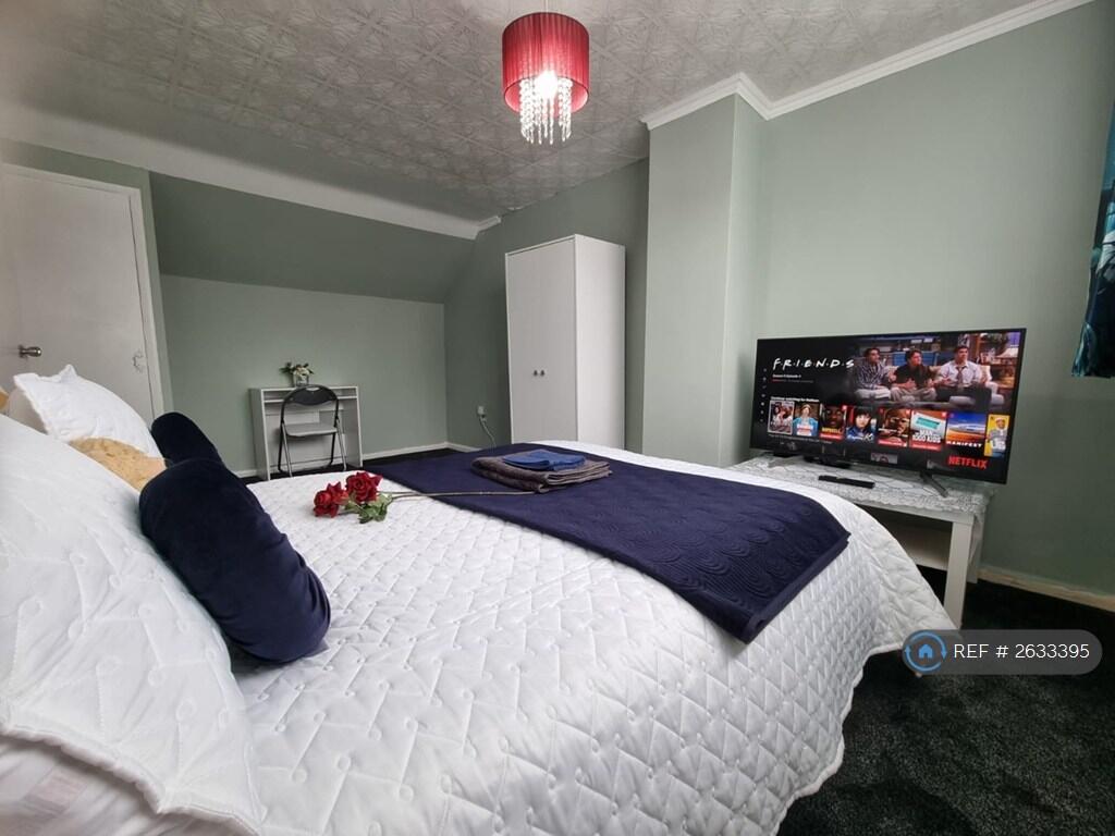 1st Bedroom 