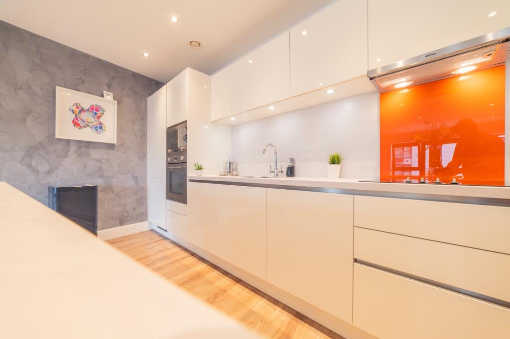 Award-winning Media team on EVERY Listing_8