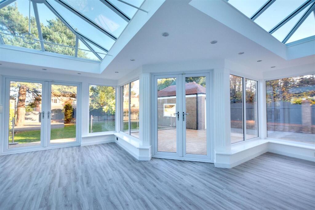 Kitchen Diner_4.jpeg