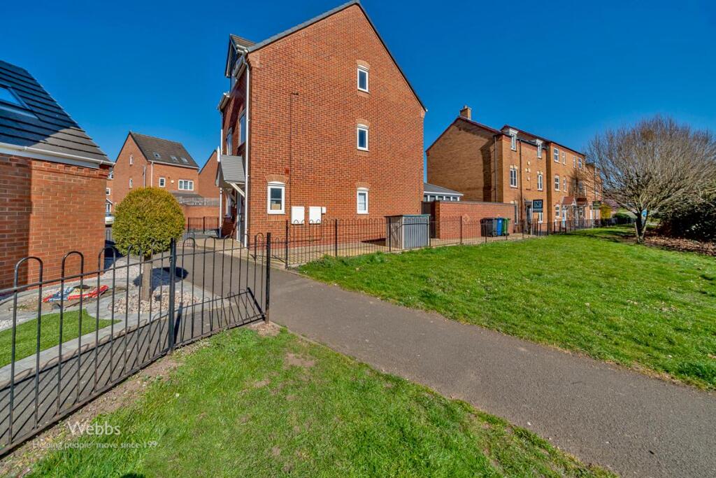 © Webbs Estate Agents © (108 of 211).jpg