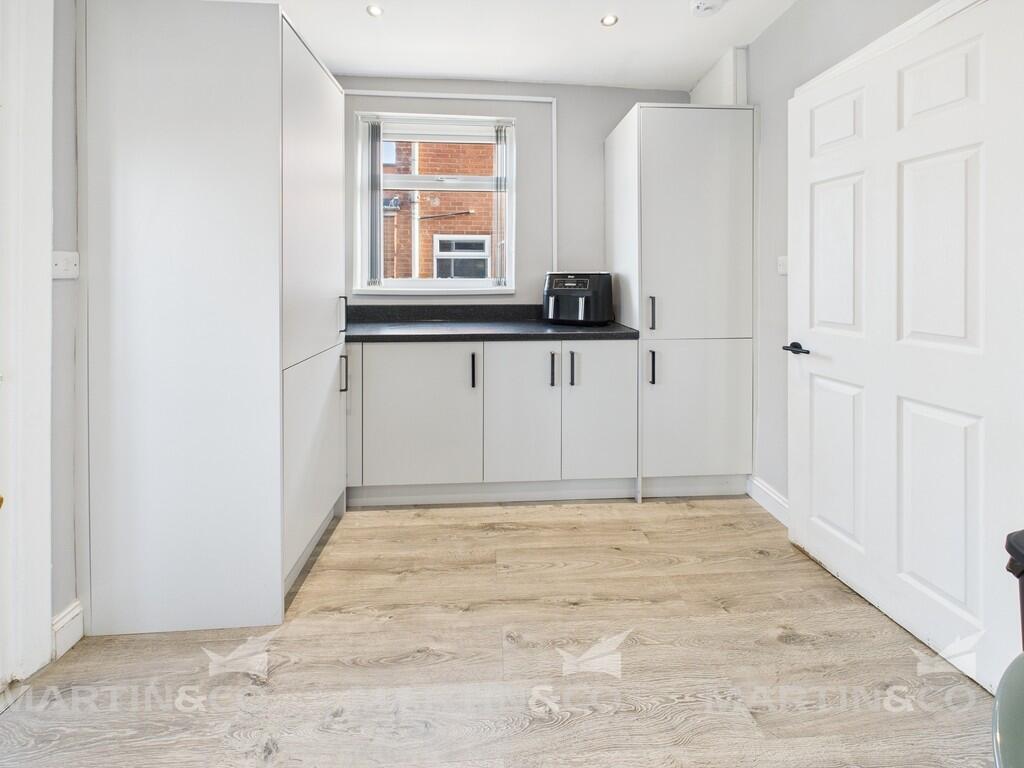 CAM02406G0-PR0419...