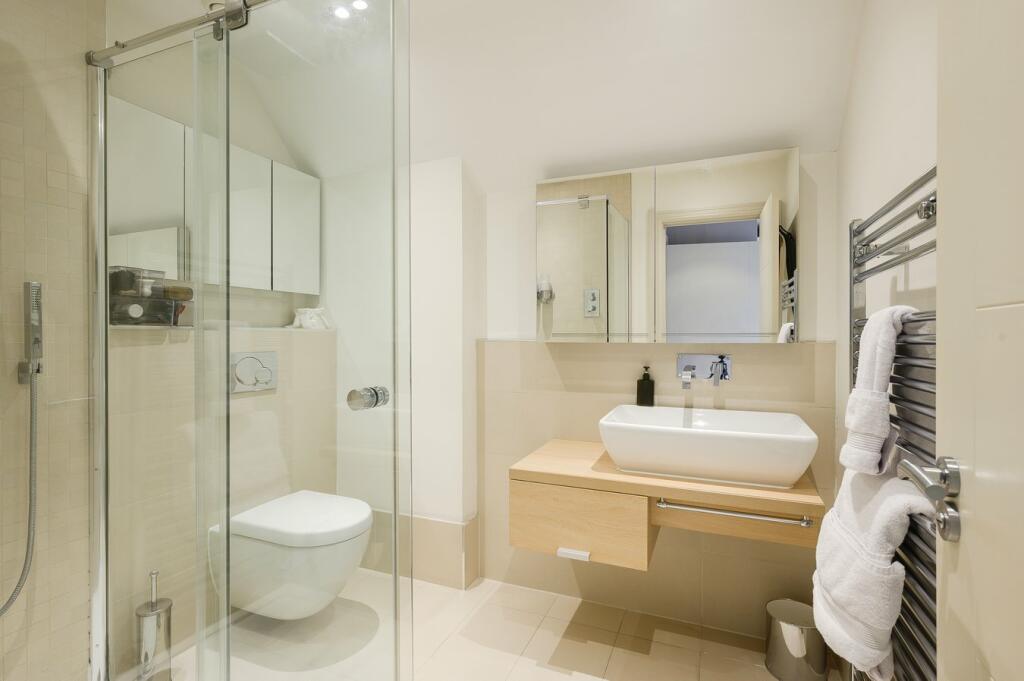 Principal Ensuite