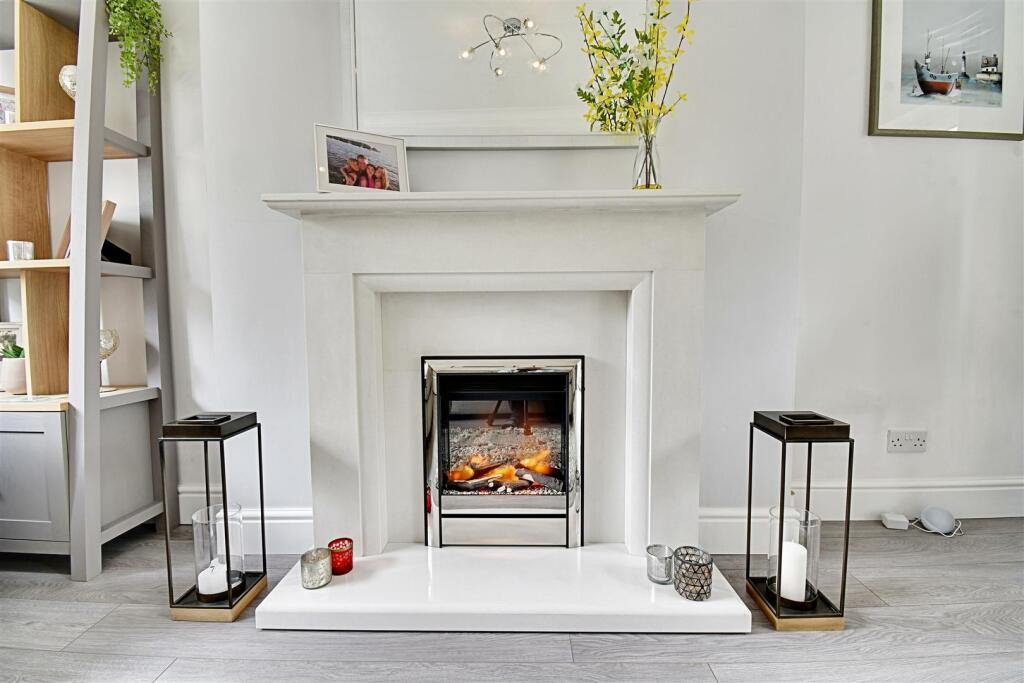 Fireplace.jpg
