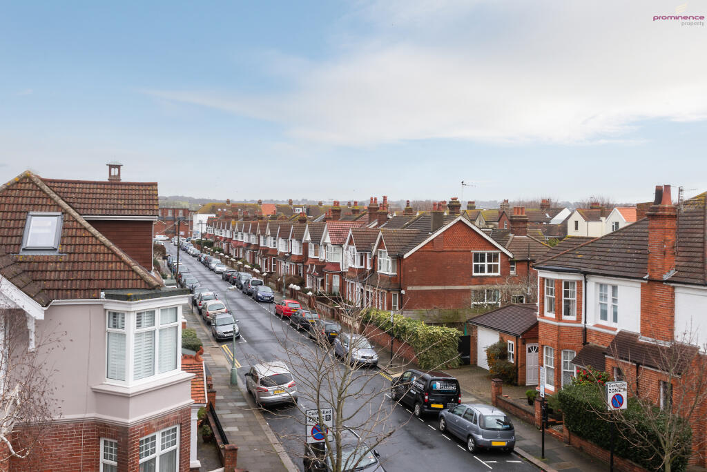 Flat 3, 16 Lawrence Road-14