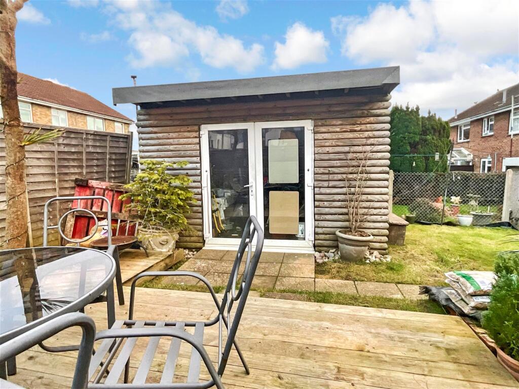 Garden Cabin