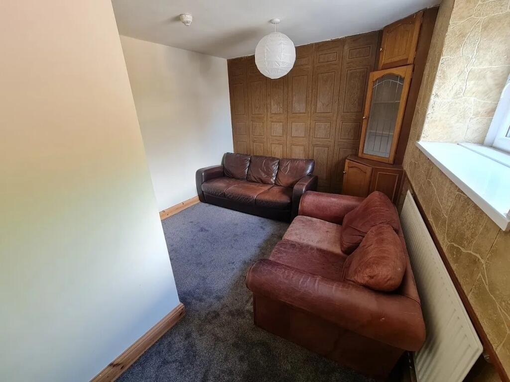 14 TerraceRoad Loung