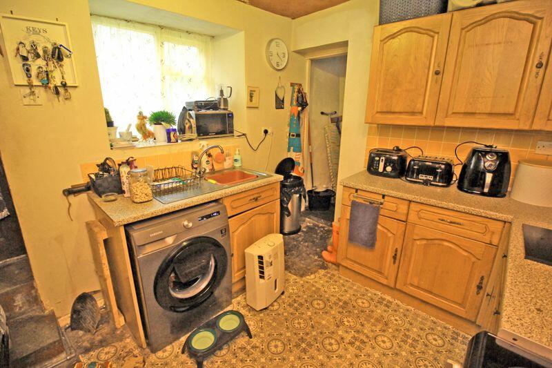 Kitchen - unit 2