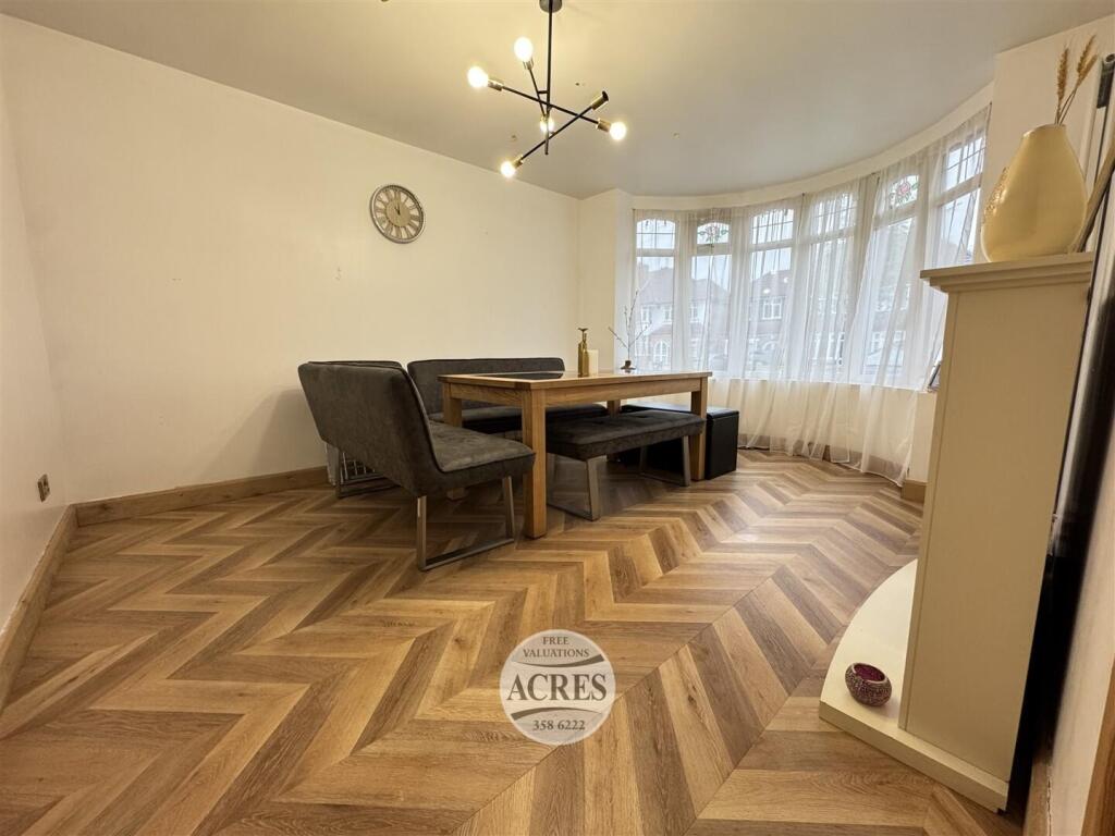 IMG_8587 (Large).jpg