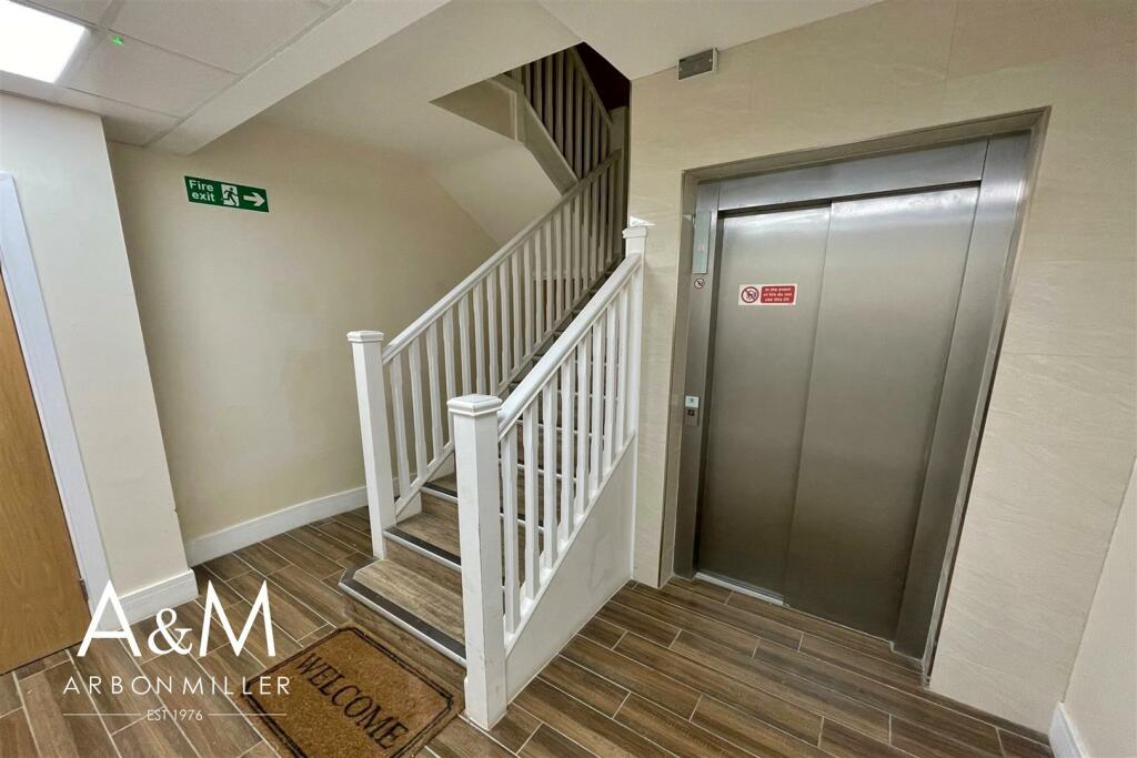 Communal Entrance/Halls
