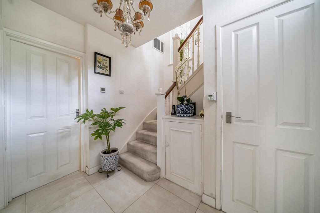 1318982-20-6866c6...