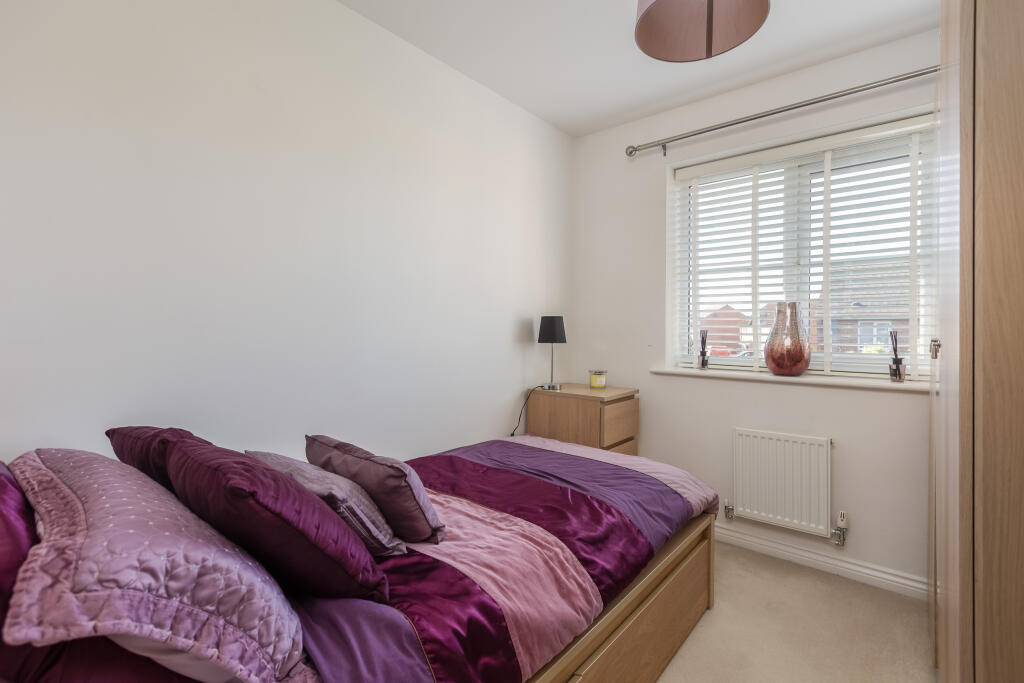 Greengage Close 8 Bedroom 4