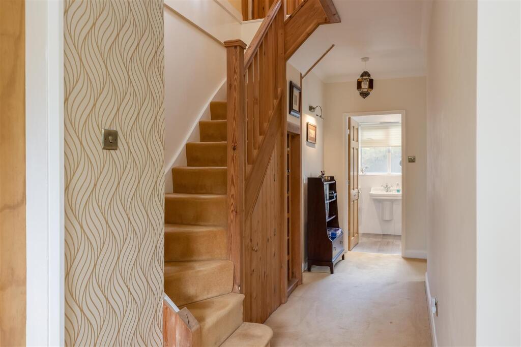 Haydon Croft Hallway-2.jpg