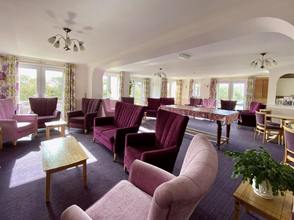 Communal Lounge