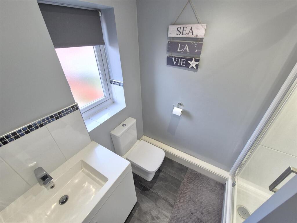 En-Suite Shower Room