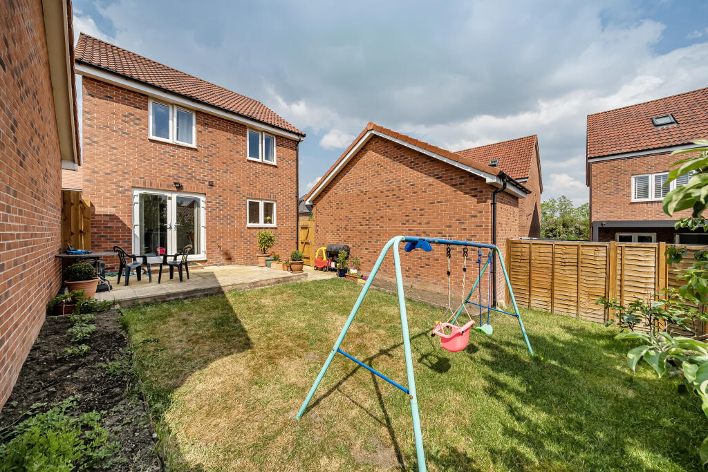 3682361ca426d41293731arw3