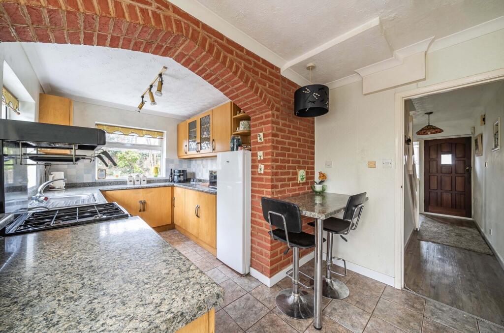 Kitch/Breakfast Room