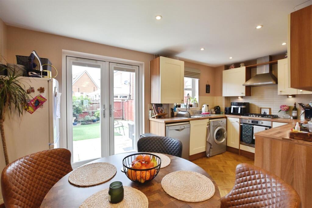 Open Plan Kitchen Living Space