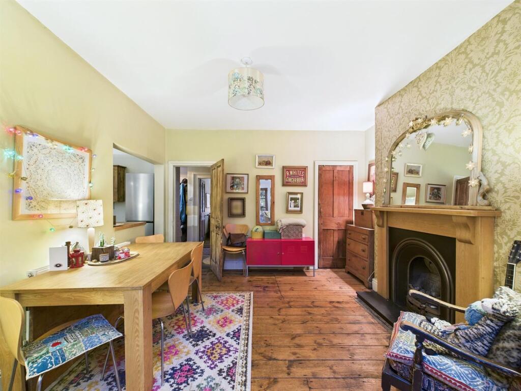 3 - 3 bedroom semi.jpg