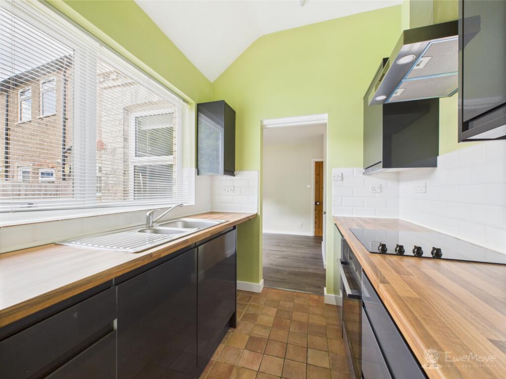 Kitchen- Mark Stephens EweMove Newmarket and Soham