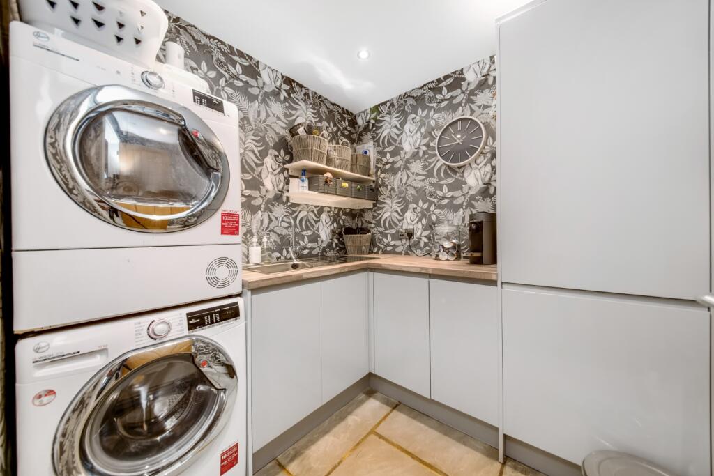 Ground floor utility