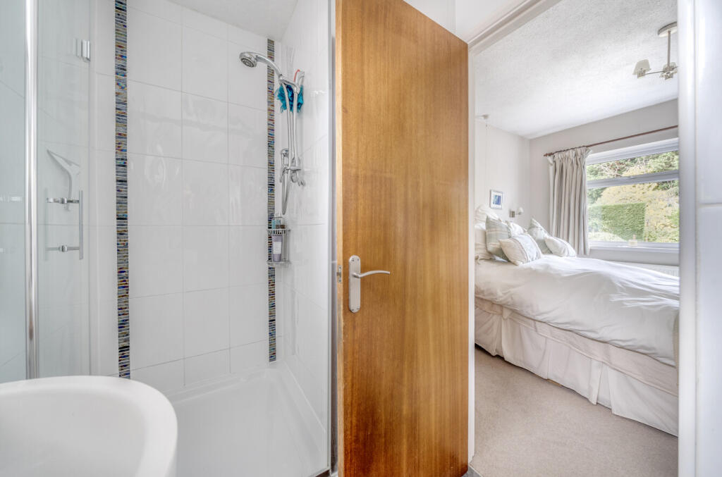 13542351268c964622634e