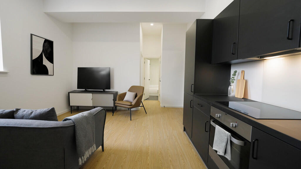 Room 3 v1.00_00_1...