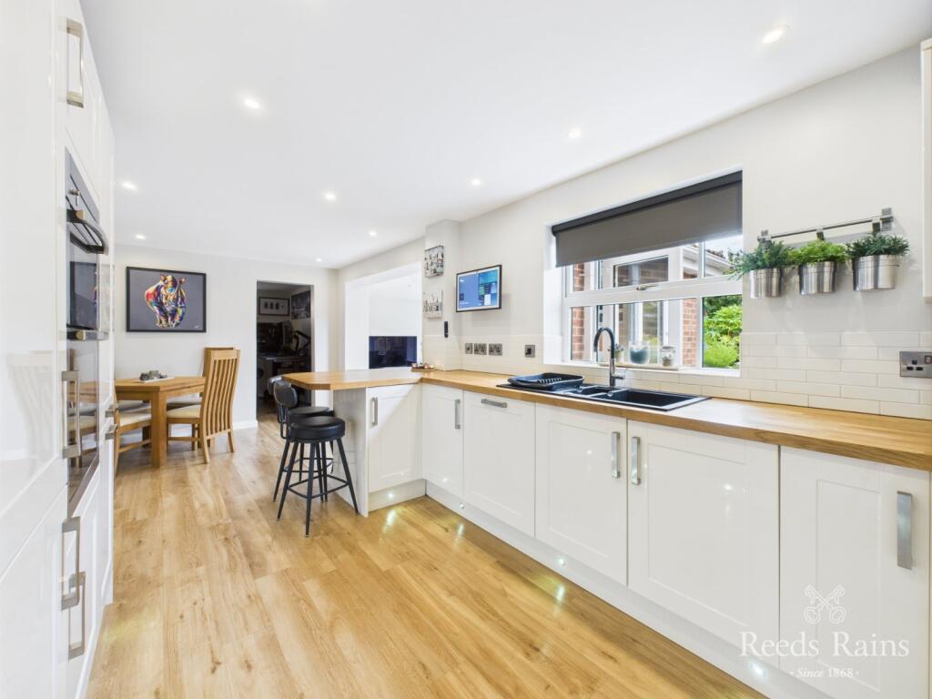 Kitchen/ Diner