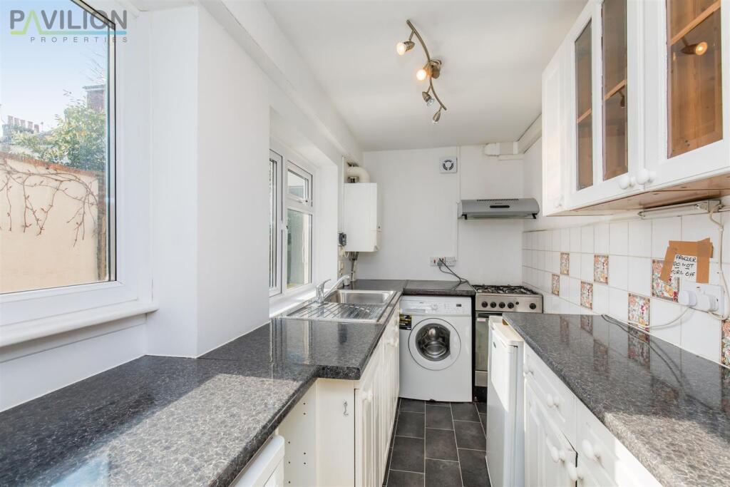 Kitchen.jpg