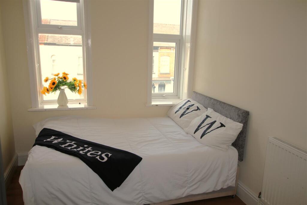 Marketing room 3 .JPG