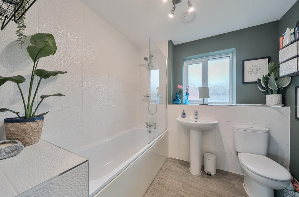 1383614-9-6924708...