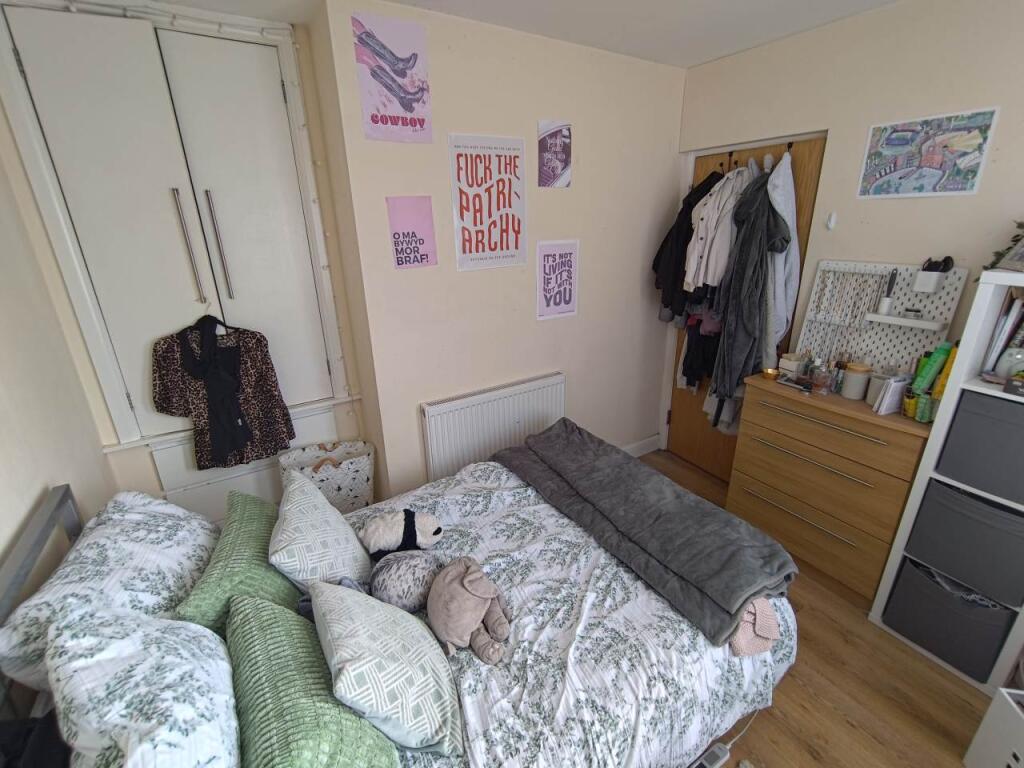 Ground floor front b