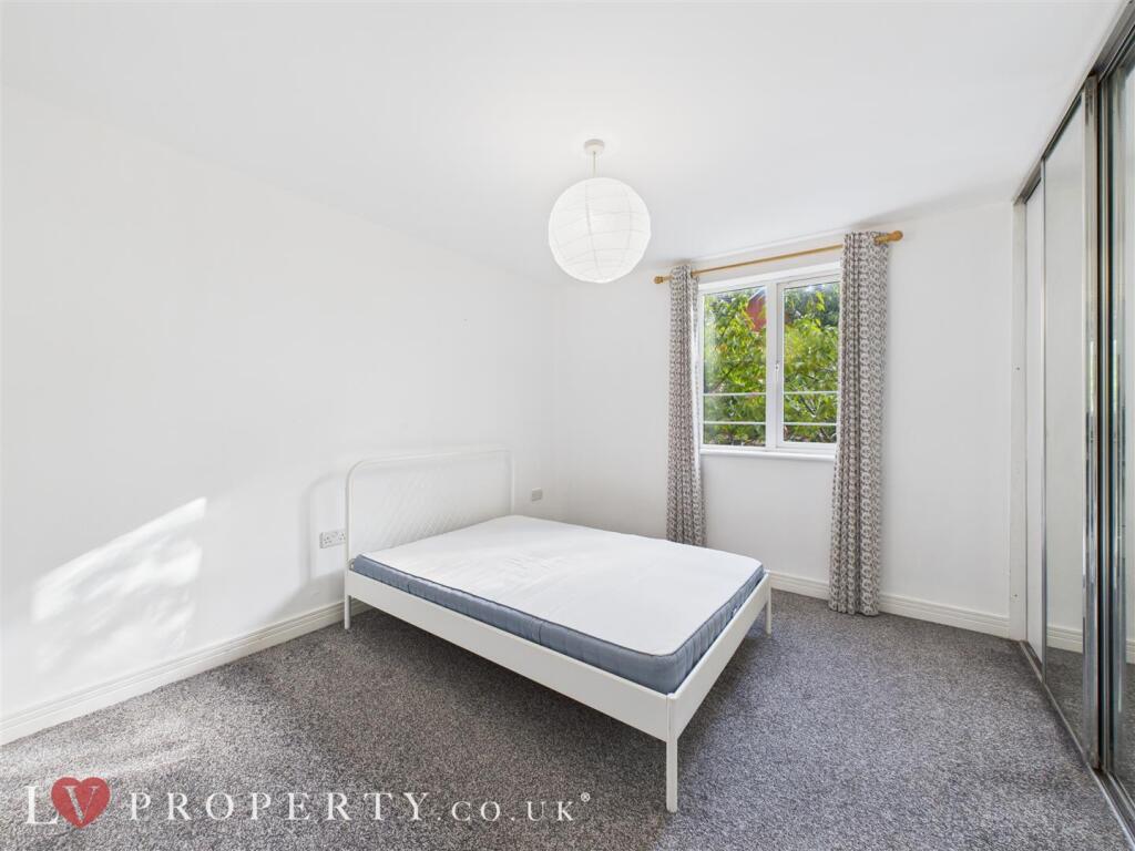 CAM05016G0-PR0120-ST