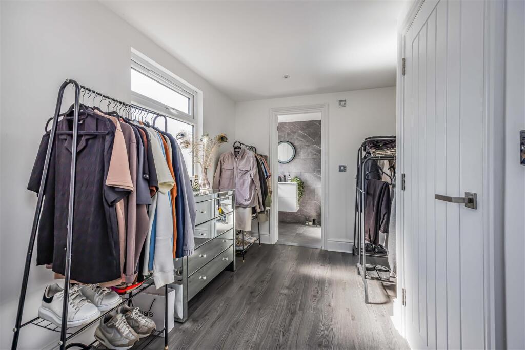 72 Haslemere Road, Southsea-Small-PorticoMarketing