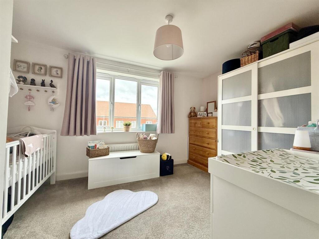 Bedroom1.jpg