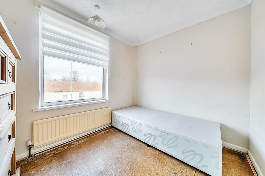 Bedroom Three (1)