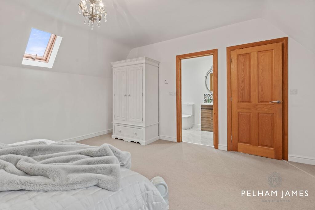 Principal Bedroom - Clipsham House, Deeping St James